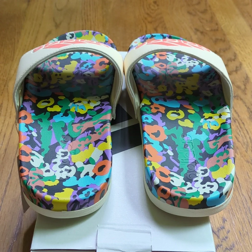 NIB FARM Rio Slide Sandals Adidas Collab Multicolor Abstract Print Womens Size 7 - Picture 4 of 11